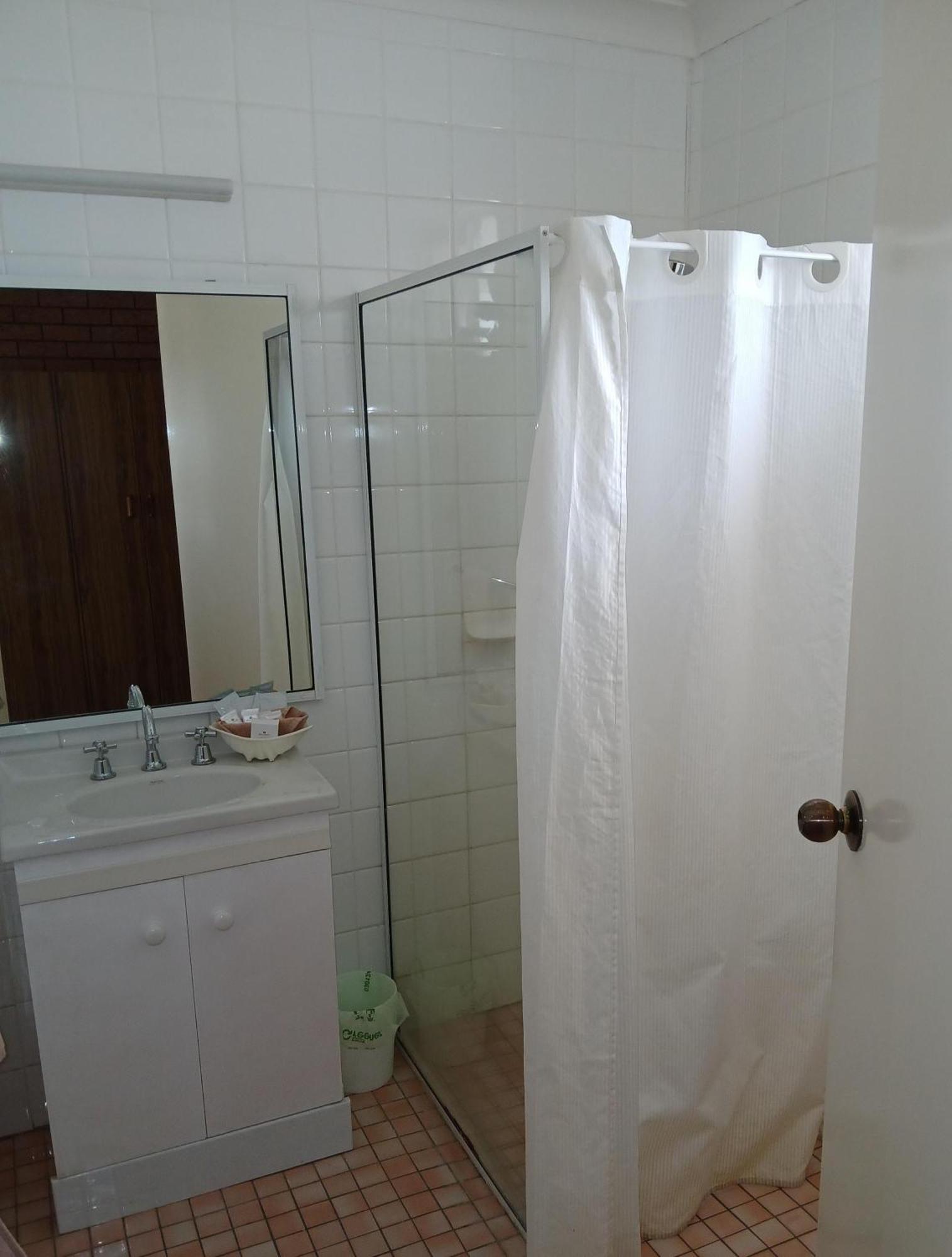 Aaron Inn Motel Narrabri Kültér fotó